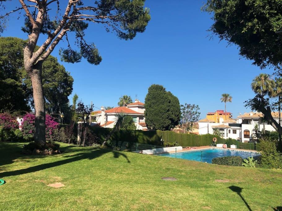 Apartamento Torremolinos 5 Personas + Parking + Piscina Todo El Ano Exterior foto