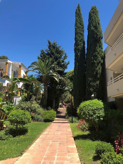 Apartamento Torremolinos 5 Personas + Parking + Piscina Todo El Ano Exterior foto